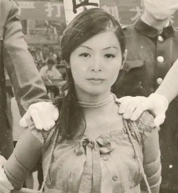 女流氓马燕秦覆灭记42岁得她有多大魅力与70多位异性发生关系