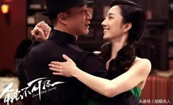 孙红雷和桂纶镁电影触不可及吻戏(触不可及一段发生在战火纷飞年代的