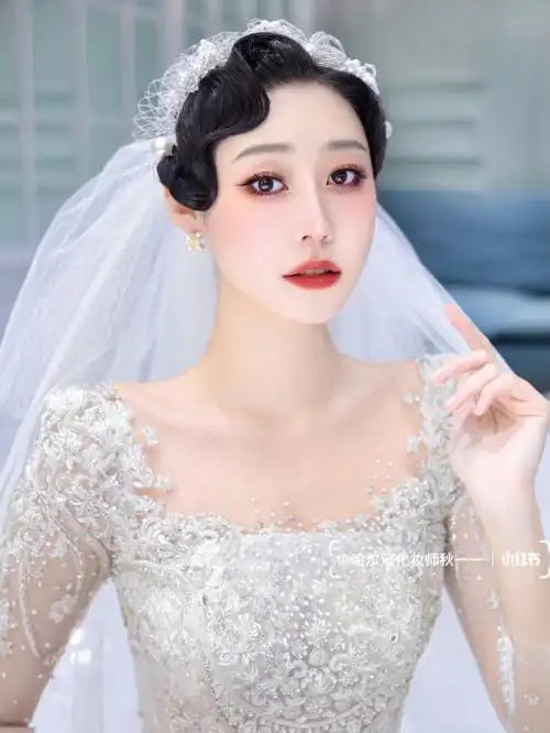 轻复古新娘造型哈尔滨婚礼化妆师