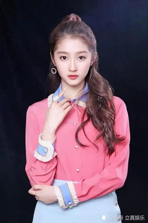 演员 关晓彤 精选照片集锦