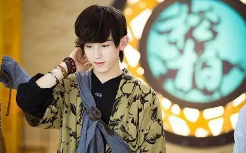 郭俊辰生活近照:因《太子妃升职记》走红,因参加综艺收获大批迷妹