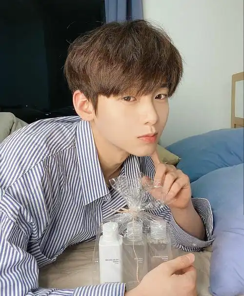 00后小年轻发型