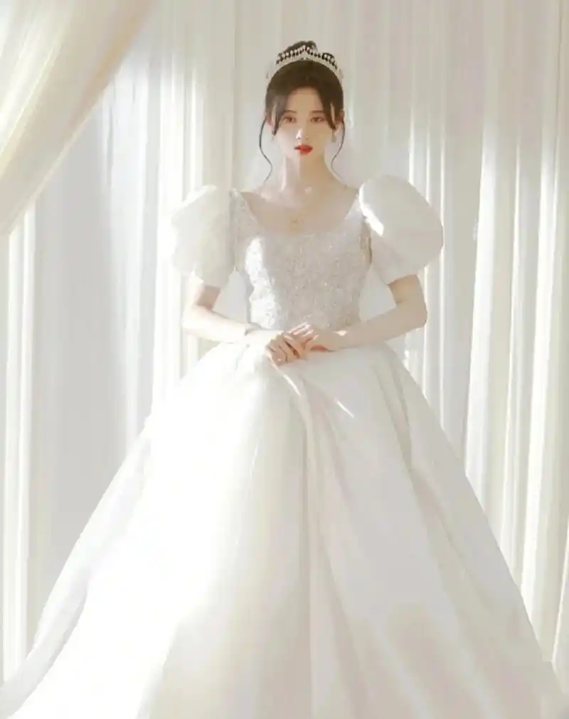 女明星婚纱照你最喜欢谁?	 "女明星婚纱照,请查收~ 鞠婧祎"