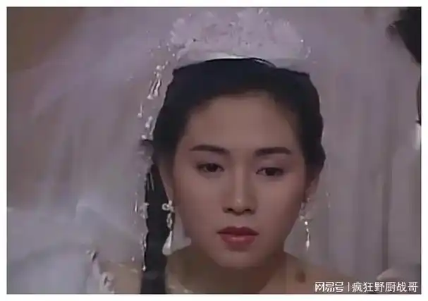 周星驰要娶的女人啥样每部影片都有她的影子罗天使罗慧娟