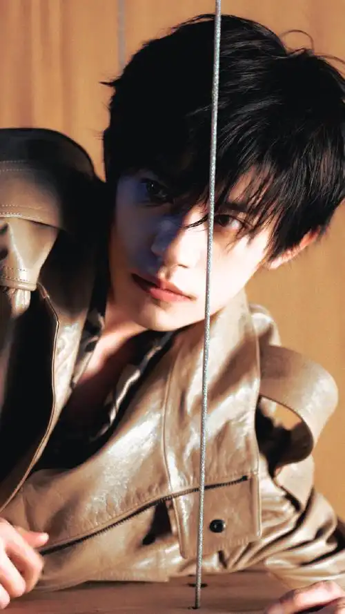 易烊千玺电影小小的我