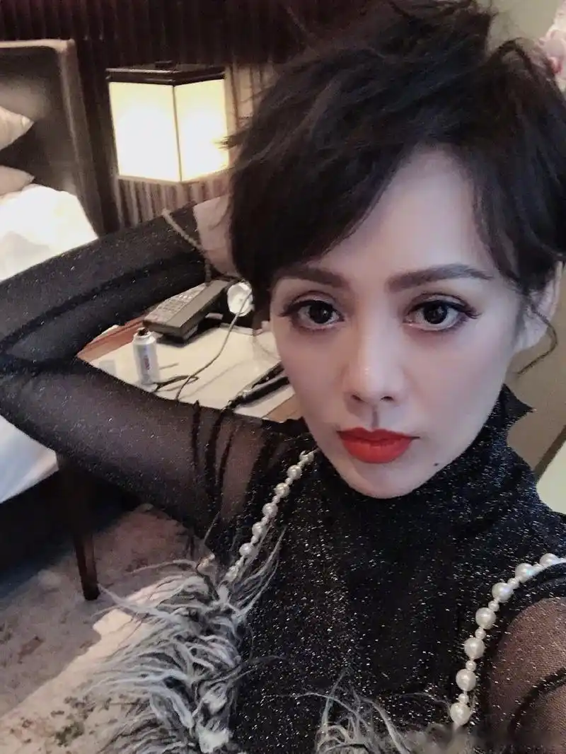 宁静否认改国籍#宁静人很正直,眼里容不了沙子,喷子们不要喷她