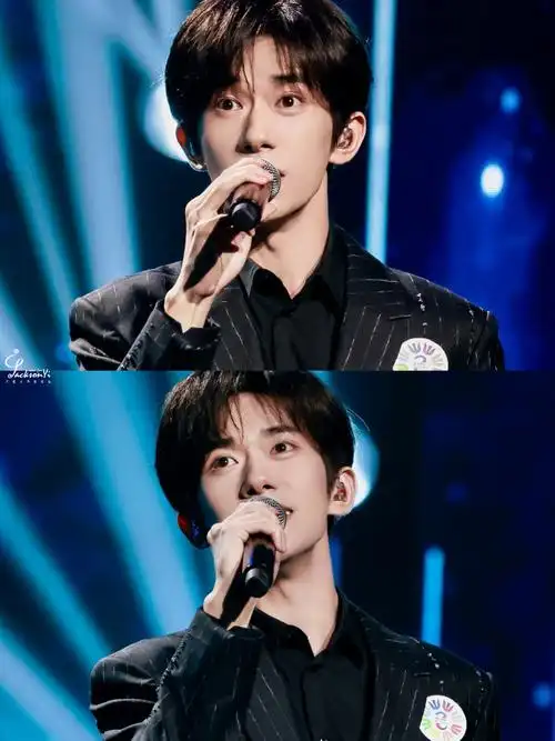 易烊千玺献唱不辞星海##易烊千玺不辞星海舞台