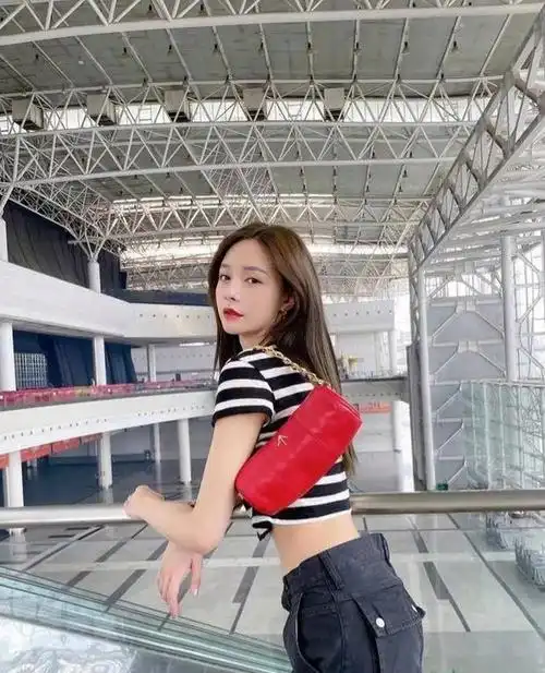 沈梦辰的胸围多大(明星沈梦辰的身材体重)