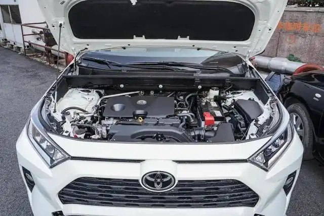 丰田-rav4荣放的发动机.
