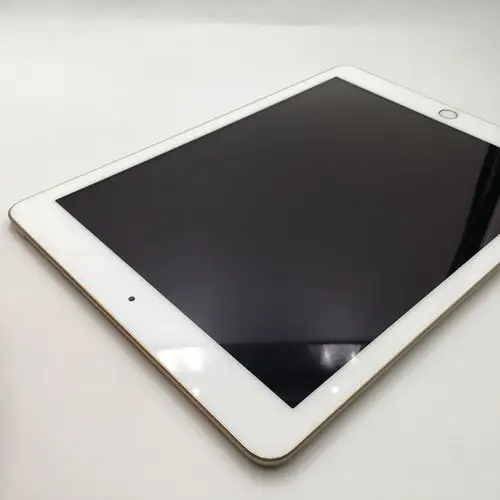 苹果【ipad第5代(2017款)】金色 wifi版 32 g 国行 9成新