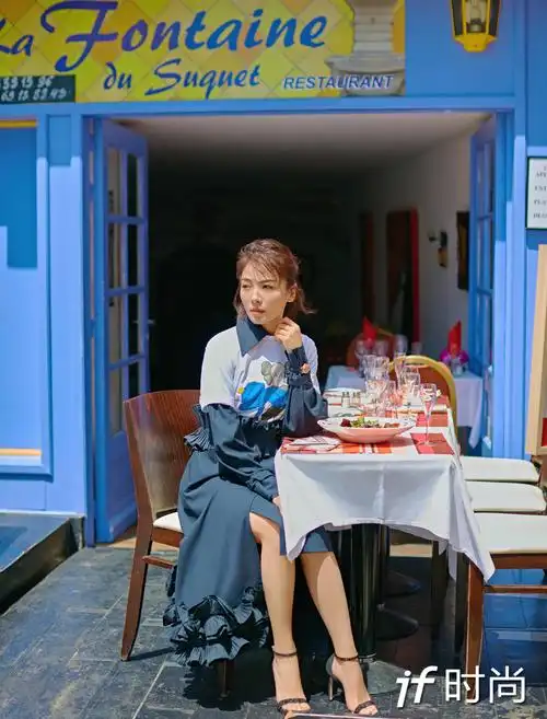刘涛戛纳时尚大片曝光 演绎夏日法式复古浪漫风情