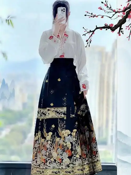 秋季新中式马面裙一整套明制汉服女装日常绣花上衣改良版成人套装