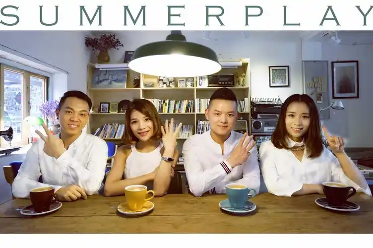 p data-id="gnx7jmim1c">夏天播放是一支原创型中国内地乐队,成立于