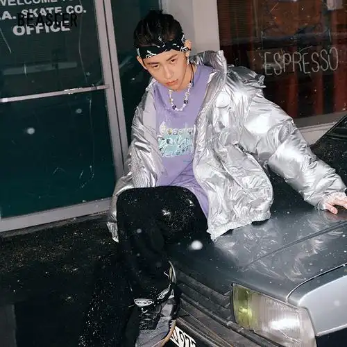 beaster x 小鬼联名小恶魔明星同款可拆卸帽子印花时尚保暖羽绒服