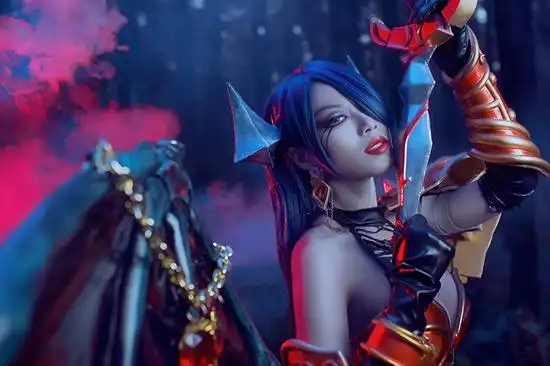 dota2玩家cosplay冷艳痛苦女王不要太美