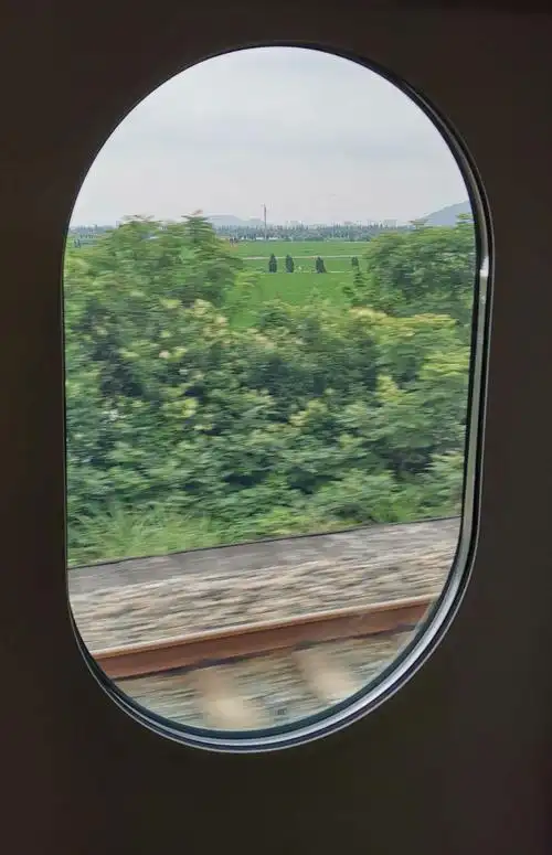 高铁视窗