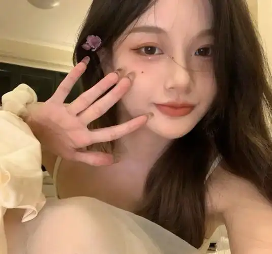 绝美女生头像_腾讯新闻