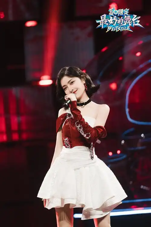 许佳琪木兰剑舞气场##最好的舞台