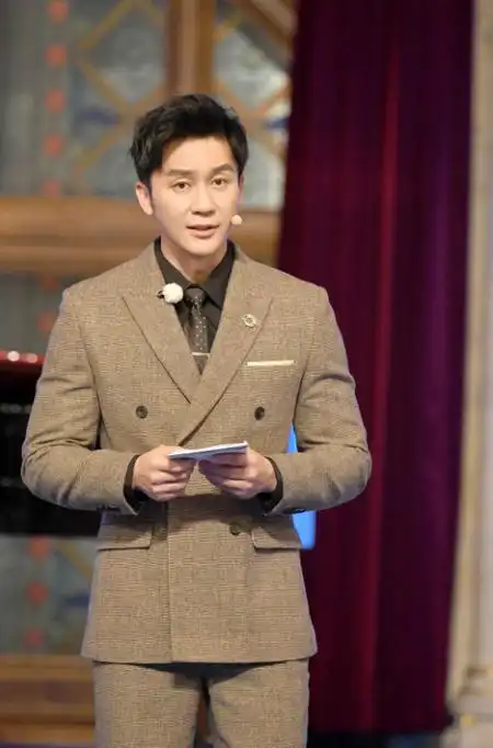 回顾李晨的家世背景有多恐怖他为何会走上明星这条路