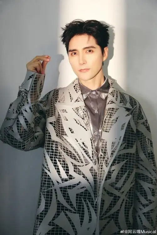 阿云嘎龙年祝福连连##春节快乐