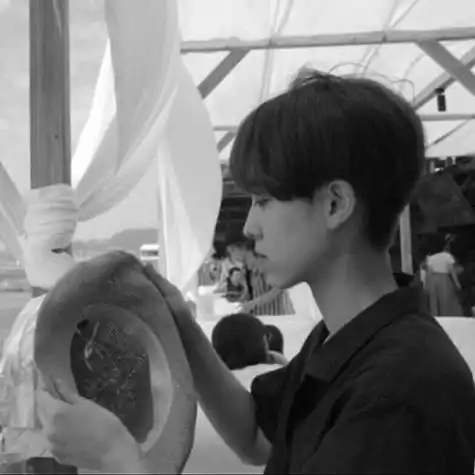 男生头像图片帅气黑白高清撩拨情绪爱意寄晚风