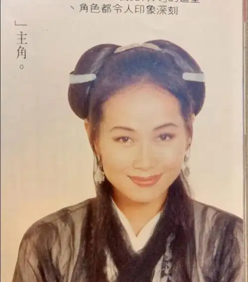 叶童年轻时长发飘飘很美看了她的美照太漂亮