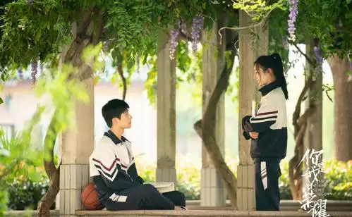 十年前,当于途和乔晶晶还是学生时,乔晶晶只是一个