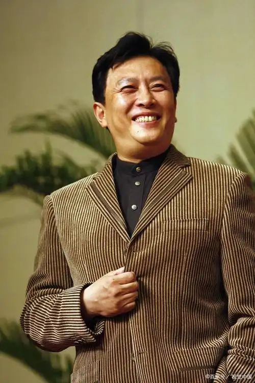 唐国强,史上扮演帝王最多的演员,揭秘他的帝王生涯!