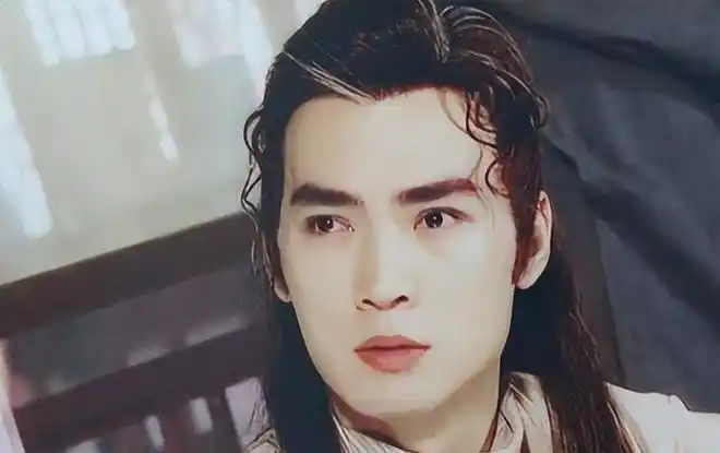 焦恩俊晒近照引发大家对其身体的担忧经常晒照中国台湾省爱国