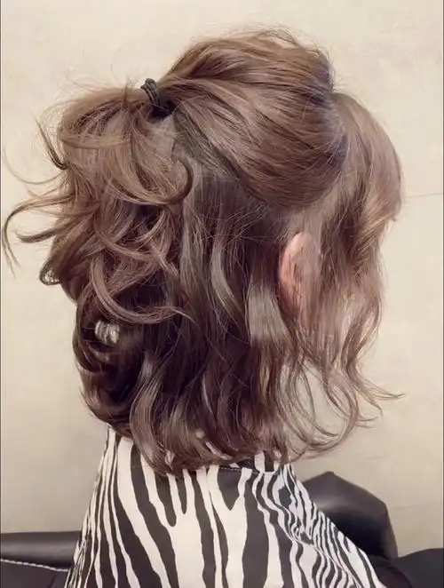 头发少贴妹纸必备法式芭比烫发扎起来也好看