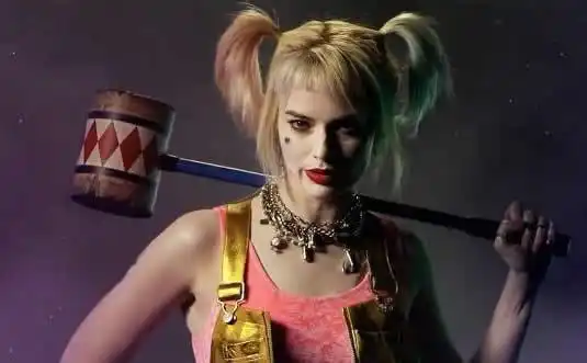 小丑女是哪部电影里的角色小丑女扮演者是谁及资料简介