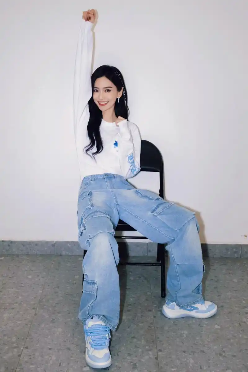 angelababy私服照片太惊艳啦!这张照片拿出来,阁下 - 抖音