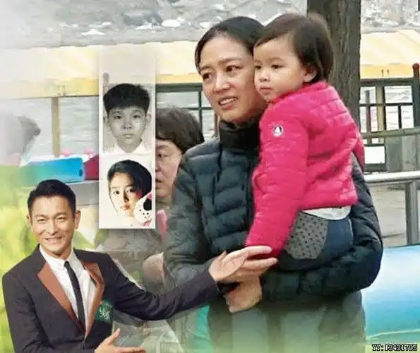 刘德华全家近照,素颜妻子沧桑似路人,4岁女儿像极了妈妈