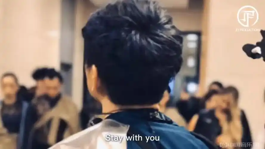 mv中,林俊杰的背影及dancer祈祷的场景,拍摄于圣所1.