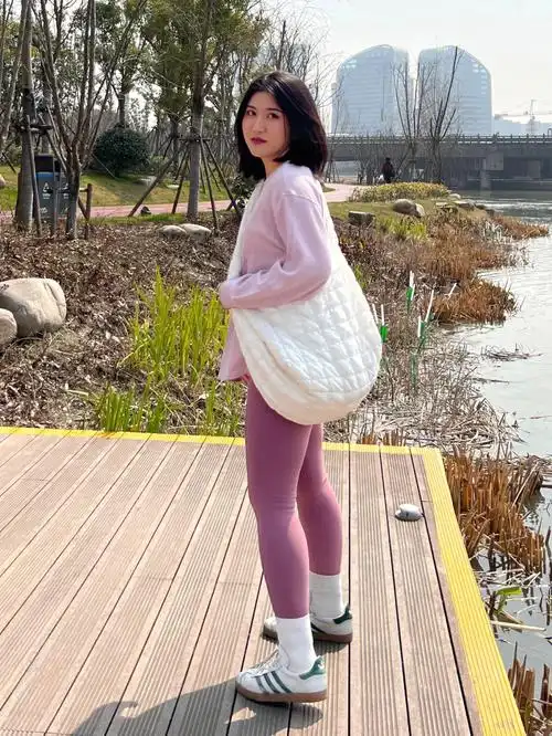 135斤大骨架女生,偷偷变美然后惊艳所有人