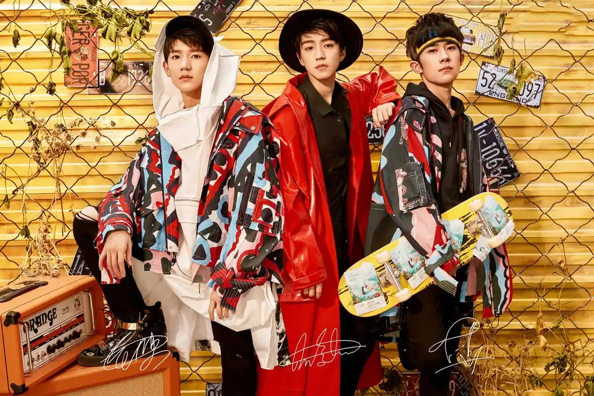 tfboys三人合体,酷劲十足,霸气有范