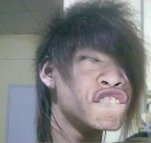 丑男图片头像: 到底是年轻啊