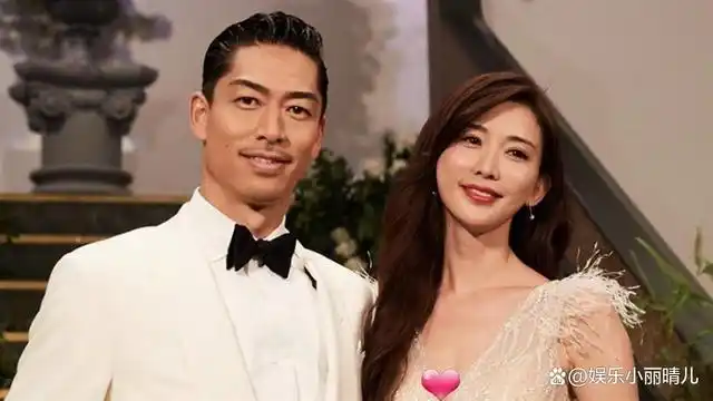 随后随老公定居日本,过着甜蜜的家庭生活,今年年初,林志玲宣布升格人