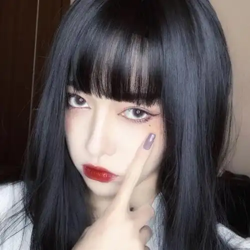 非主流美女自拍头像