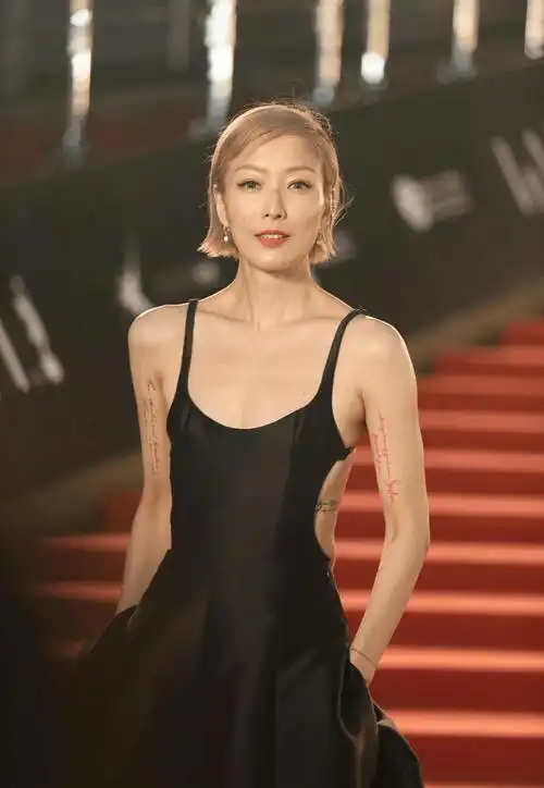 郑秀文,登上热搜!_sammi_自律_网友