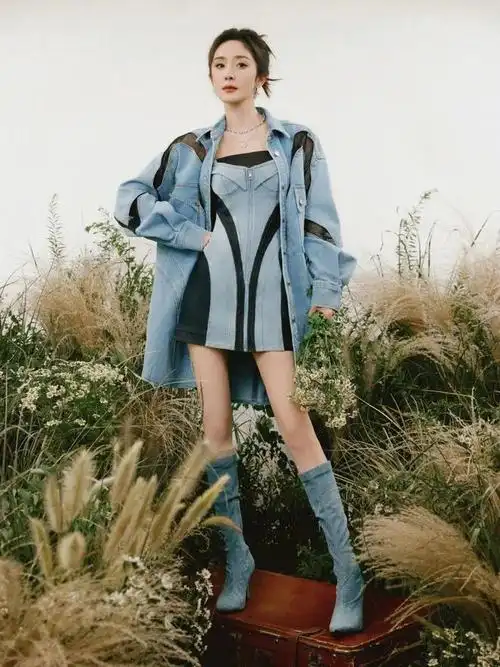 30套杨幂入春穿搭,太美了!