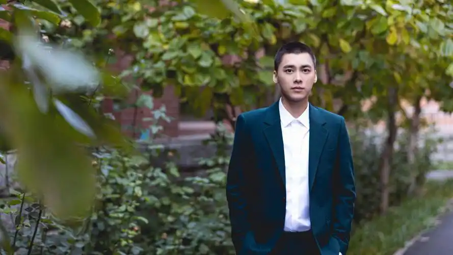 李易峰清爽寸头造型写真合集,大陆明星-回车桌面