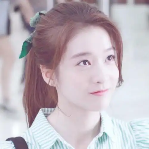 张雪迎·泡沫之夏·尹夏沫女爱豆头像/lacey