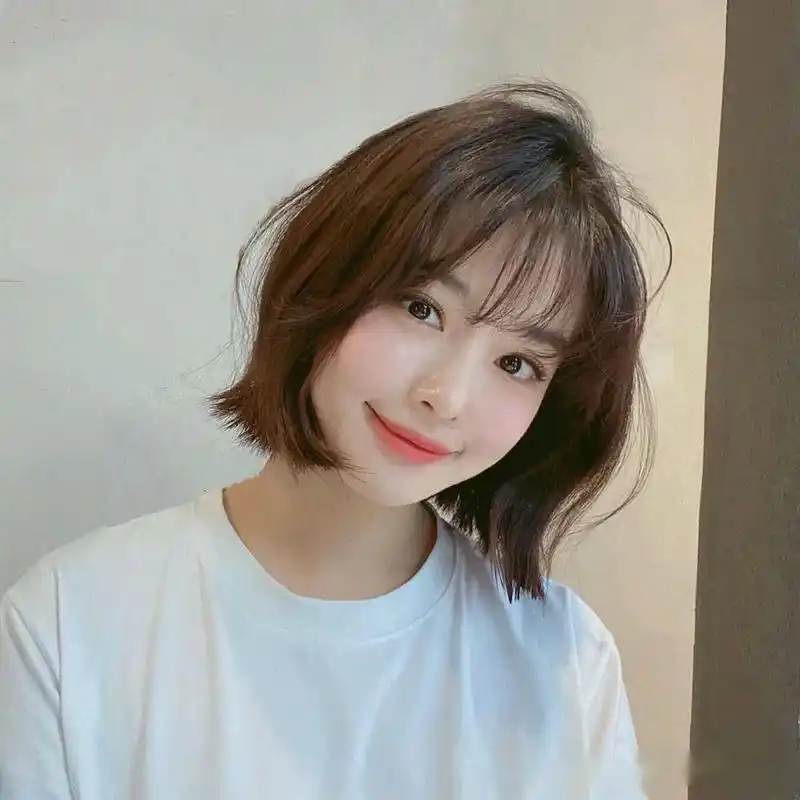 方脸适合的发型图 方脸短发发型图片-徐拾记官网