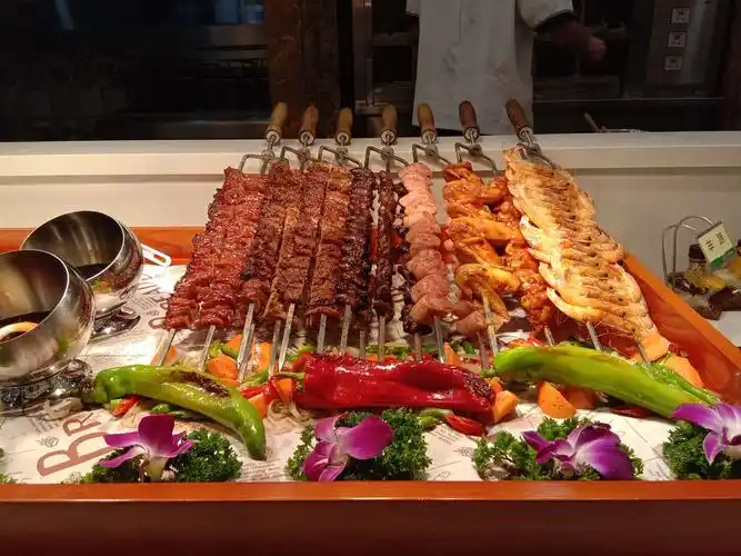 阿尔卑斯自助西餐厅特价日来了!