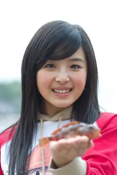 p>张含韵,1989年4月9日出生于四川省德阳市旌阳区,中国内地流行乐女