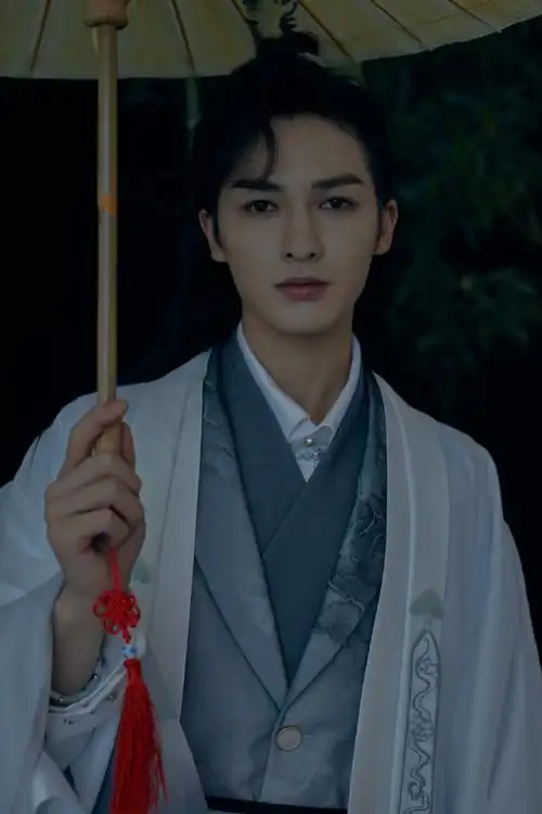 朱正廷墨染竹意古风大片##明星画报