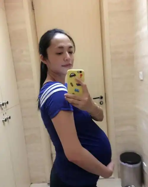 因为她们对自己够狠呀!你能吗?