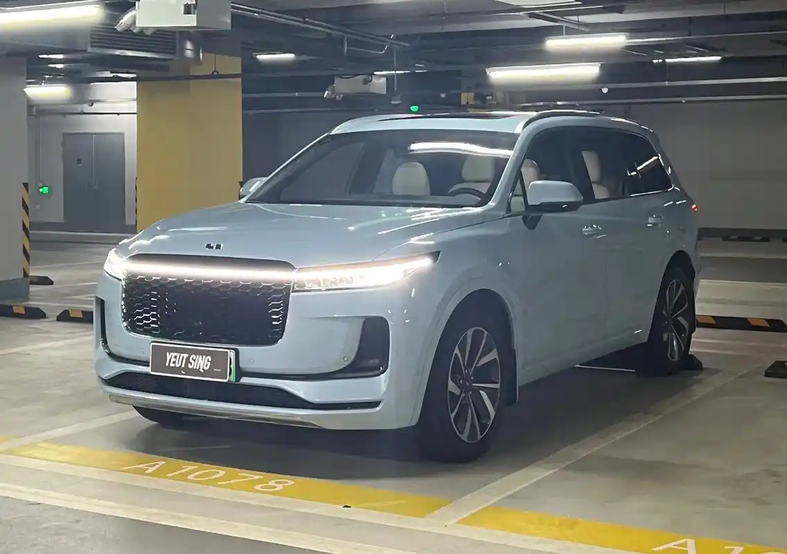 21款理想one.21款理想one,baby blue蓝/白 - 抖音