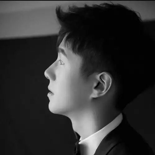 刘昊然 刘昊然 刘昊然呀